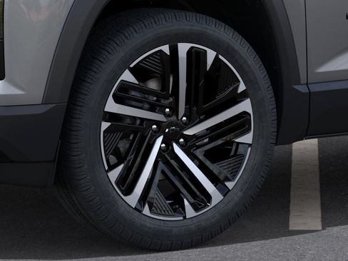 New 2026 Chevrolet Equinox RS w/ Convenience Package III AWD/4WD image 9
