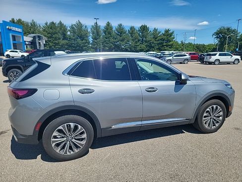 Used 2025 Buick Envision Preferred AWD/4WD image 15