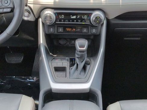 Certified 2021 Toyota RAV4 XLE Premium FWD image 19