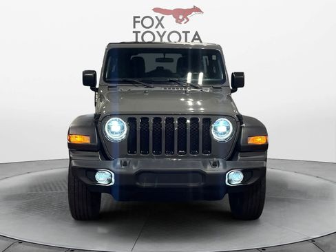 Used 2022 Jeep Wrangler Unlimited Sport AWD/4WD image 9