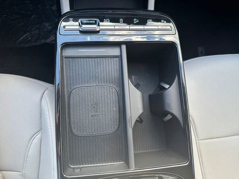 New 2025 Hyundai Tucson Limited image 28