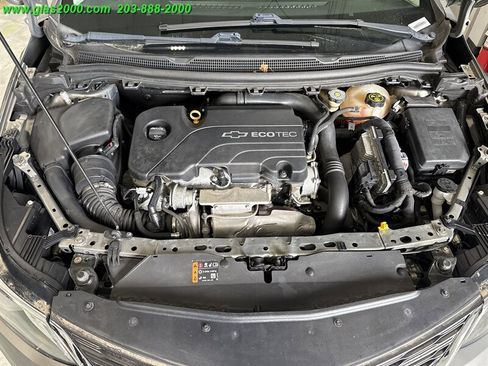 Used 2018 Chevrolet Cruze LT image 12