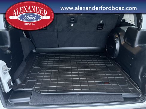 Used 2018 Jeep Wrangler Unlimited Rubicon w/ Cold Weather Group image 20