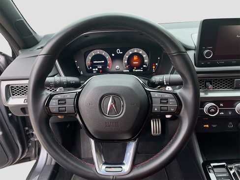 Used 2023 Acura Integra A-Spec image 11