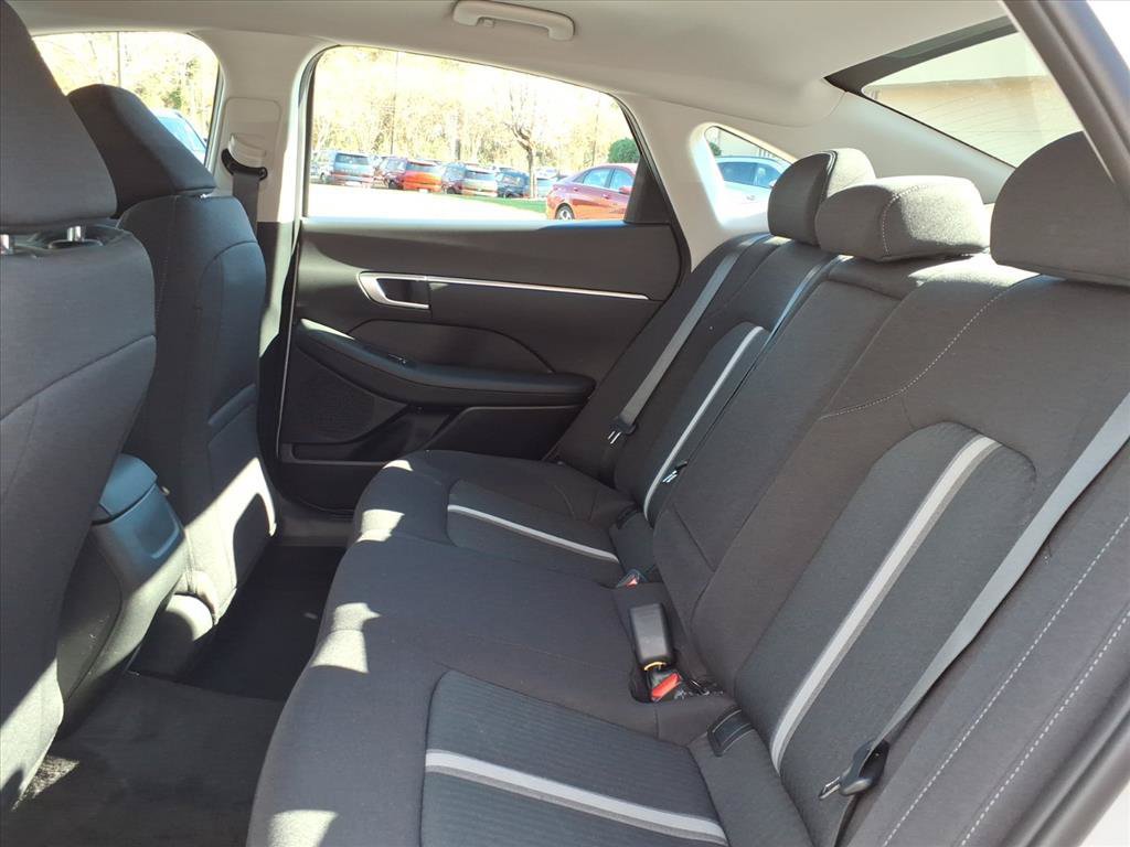 New 2026 Hyundai Sonata SEL FWD image 8