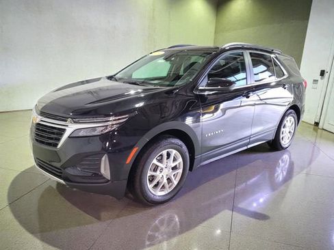 Used 2024 Chevrolet Equinox LT image 18