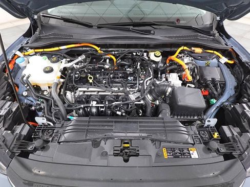 Used 2023 Ford Escape SE image 31