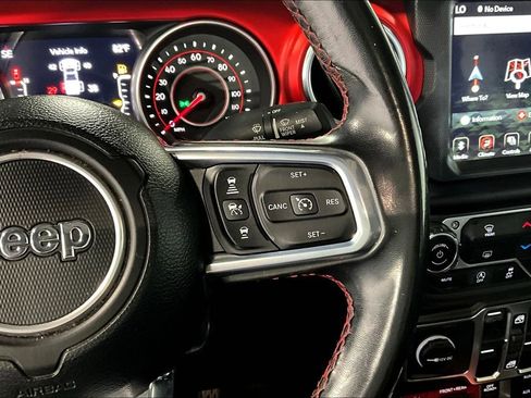 Used 2020 Jeep Gladiator Rubicon image 25