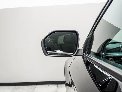 Used 2022 Ford Explorer ST image 28