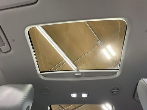 Certified 2020 Chevrolet Traverse Premier image 19