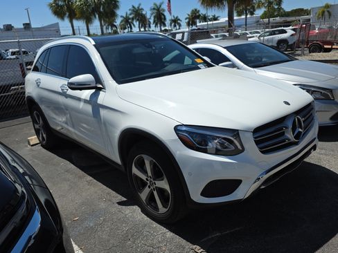 Used 2019 Mercedes-Benz GLC 300 image 7