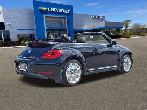 Used 2013 Volkswagen Beetle 2.5 FWD image 24