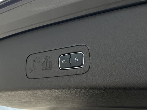 Certified 2023 Lincoln Aviator Black Label w/ Dynamic Handling Package AWD/4WD image 12