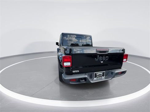 New 2025 Jeep Gladiator Sport image 7