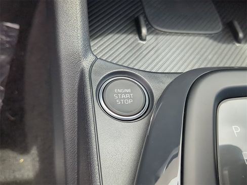 New 2025 Kia K4 EX image 30