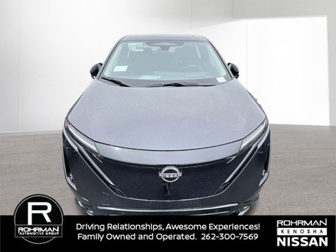 New 2023 Nissan Ariya FWD image 11