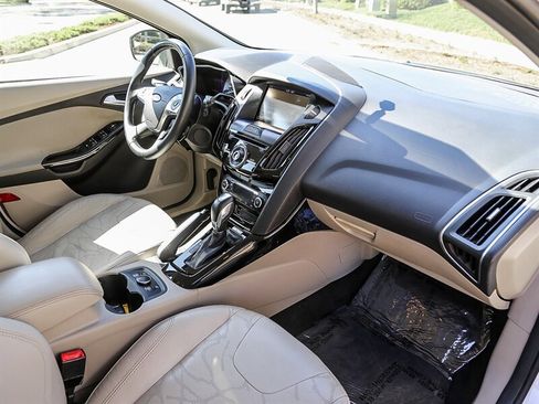 Used 2013 Ford Focus Electric Hatchback image 21