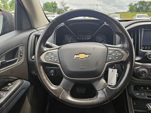 Used 2019 Chevrolet Colorado Z71 AWD/4WD image 14