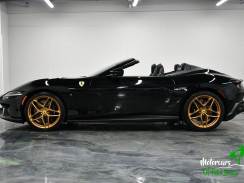 Used 2024 Ferrari Roma Spider RWD image 5
