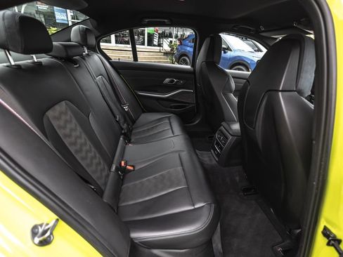 Used 2023 BMW M3 Competition w/ M Driver's Package RWD image 36