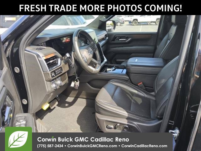 Used 2025 GMC Yukon Denali AWD/4WD image 6