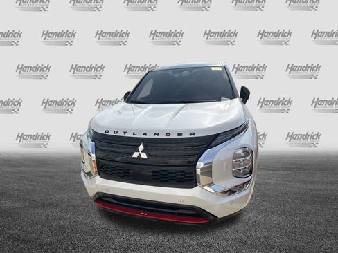 Used 2023 Mitsubishi Outlander Ralliart AWD/4WD image 3