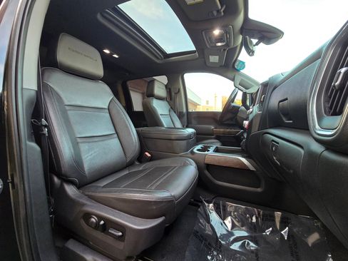 Used 2020 GMC Sierra 2500 Denali w/ Denali Ultimate Package image 15