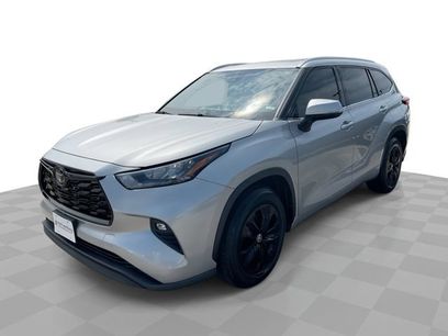 Used 2020 Toyota Highlander XLE