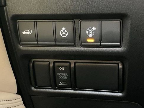 Certified 2023 Nissan Armada SL w/ Captain's Chairs Package image 13