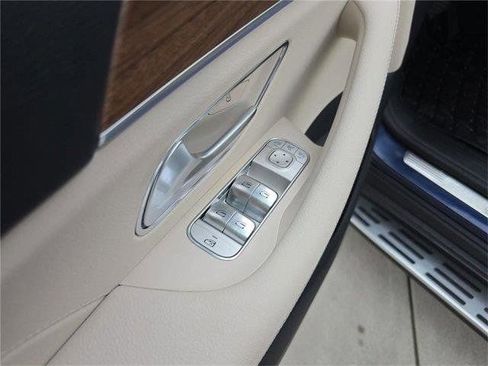 Certified 2026 Mercedes-Benz GLE 450 4MATIC image 23