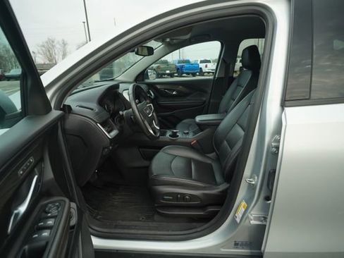 Used 2022 GMC Terrain SLT image 12