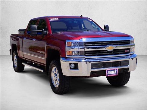 Used 2015 Chevrolet Silverado 2500 LTZ w/ Z71 Package, Off-Road AWD/4WD image 5