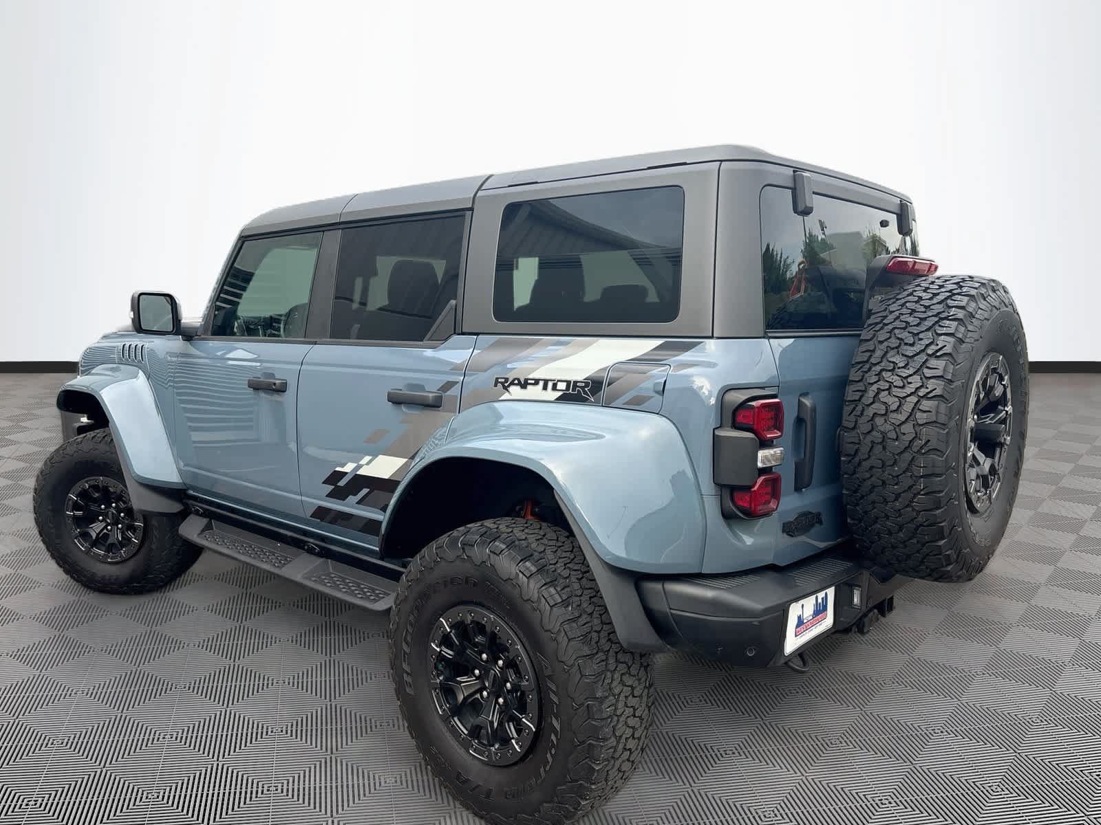 Used 2024 Ford Bronco Raptor w/ Interior Carbon Fiber Pack 6 AWD/4WD image 7