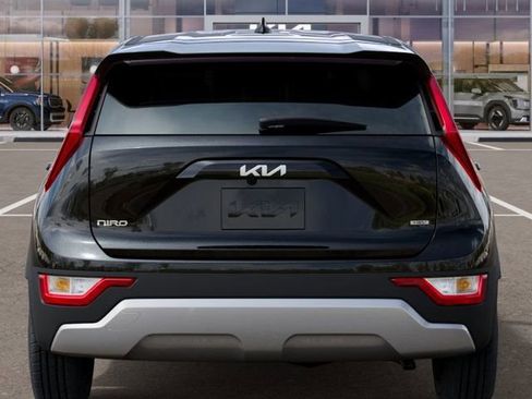 New 2025 Kia Niro LX FWD image 13