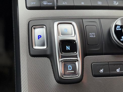 Used 2020 Hyundai Palisade Limited image 17