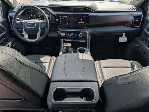 New 2026 GMC Sierra 1500 Denali AWD/4WD image 8
