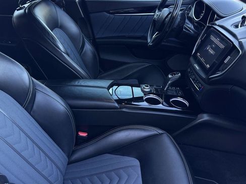 Used 2019 Maserati Ghibli S GranLusso AWD/4WD image 43