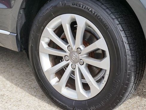 Used 2015 Audi Q5 2.0T Premium image 9