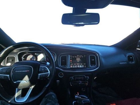 Used 2015 Dodge Charger R/T Scat Pack w/ Beats Audio Group image 11