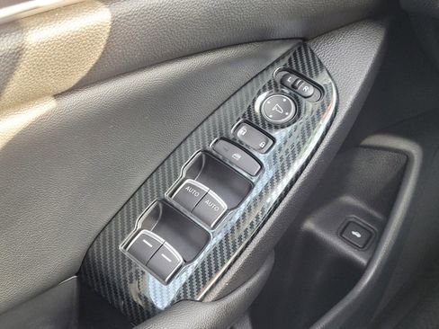 Used 2022 Honda Accord Sport image 16