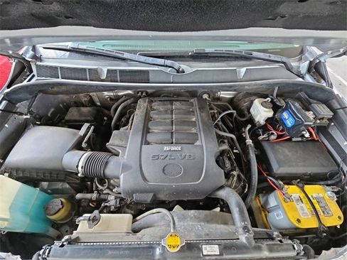 Used 2017 Toyota Tundra SR5 w/ SR5 Upgrade Package image 17