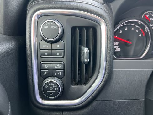 Used 2020 Chevrolet Silverado 1500 LTZ w/ LTZ Premium Package image 29