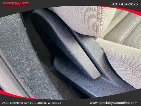 Used 2018 Ford Fusion S FWD image 35
