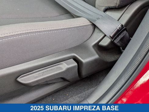 Certified 2025 Subaru Impreza 2.0i image 27