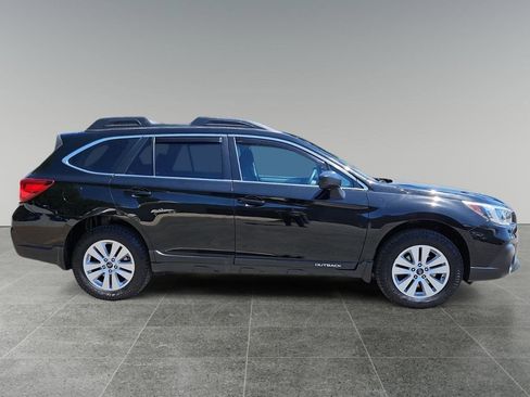 Used 2018 Subaru Outback 2.5i AWD/4WD image 8