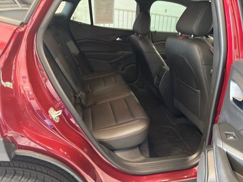 Used 2025 Chevrolet Trax RS w/ Driver Confidence Package FWD image 27