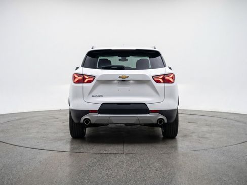 Used 2025 Chevrolet Blazer LT FWD image 7