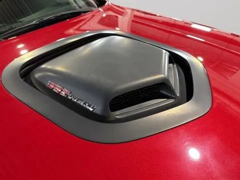 Used 2016 Dodge Challenger R/T Scat Pack RWD image 32