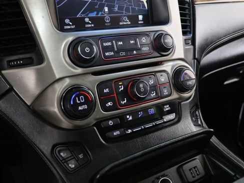 Used 2015 GMC Yukon XL Denali w/ Touring Package AWD/4WD image 29
