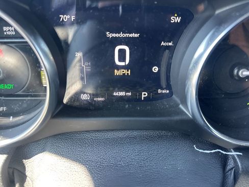 Used 2021 Jeep Wrangler Unlimited Sahara 4xe w/ Cold Weather Group image 23